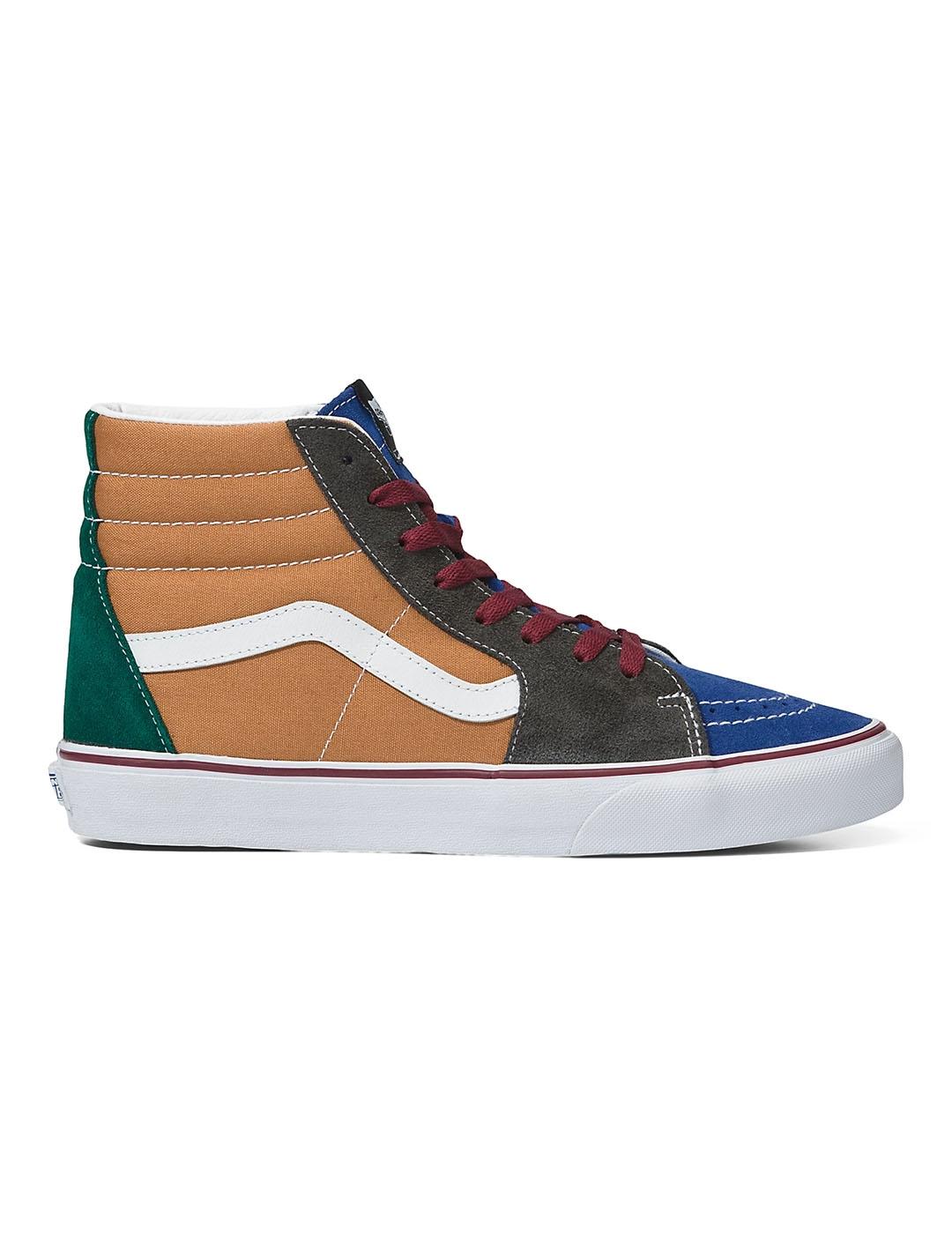 Zapatillas street VANS multicolor para hombre. 42 caracteres.